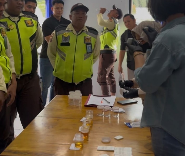 107 Buruh Perusahaan Sawit Tes Urine Mendadak