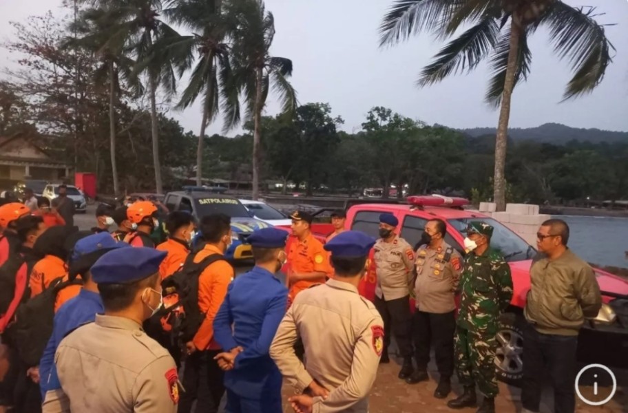 Tim SAR perluas radius pencarian kapal cepat pembawa jurnalis