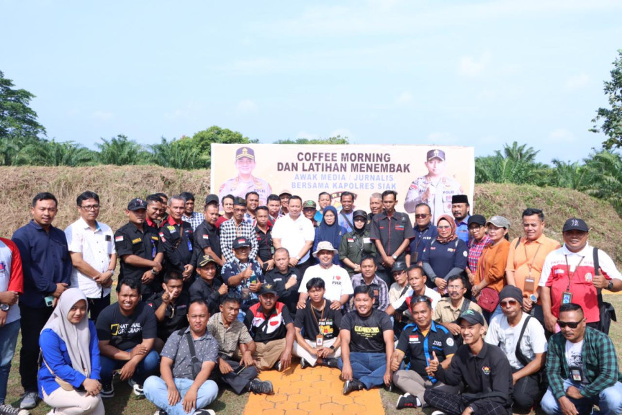 Jalin Silaturahmi, Kapolres Siak Gelar Coffee Morning dan Latihan Menembak Bersama Awak Media
