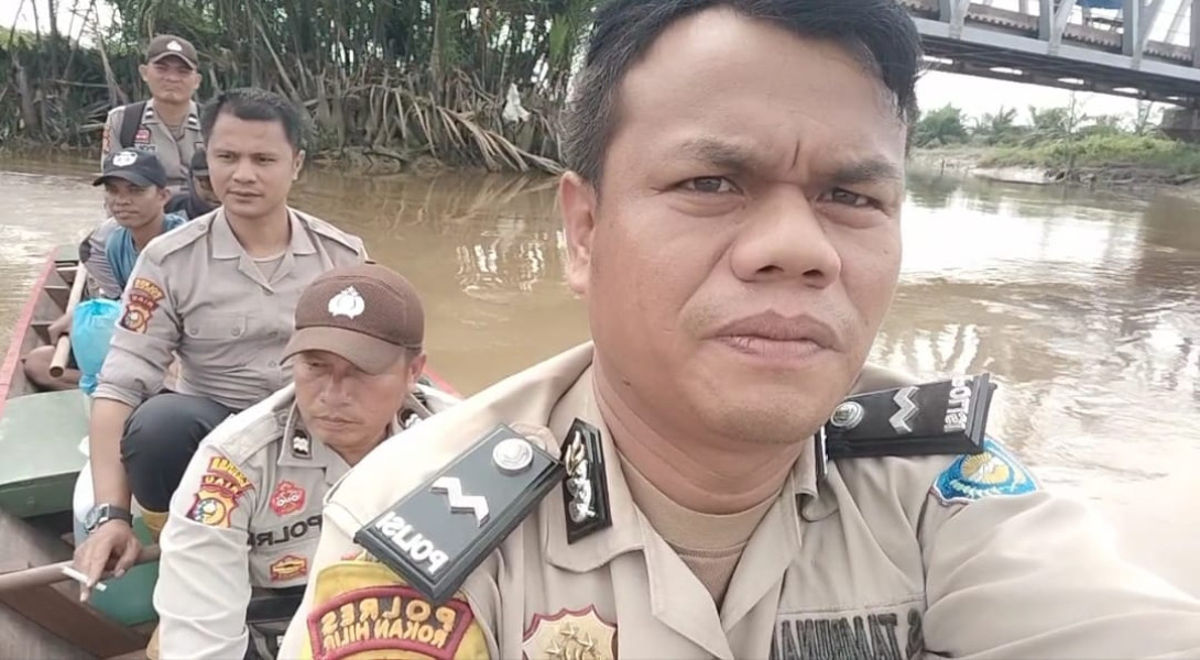 Kapolsek Sinaboi Bersama Personil Laksanakan Giat Antisipasi Penolakan TPS Diwilayah Perbatasan