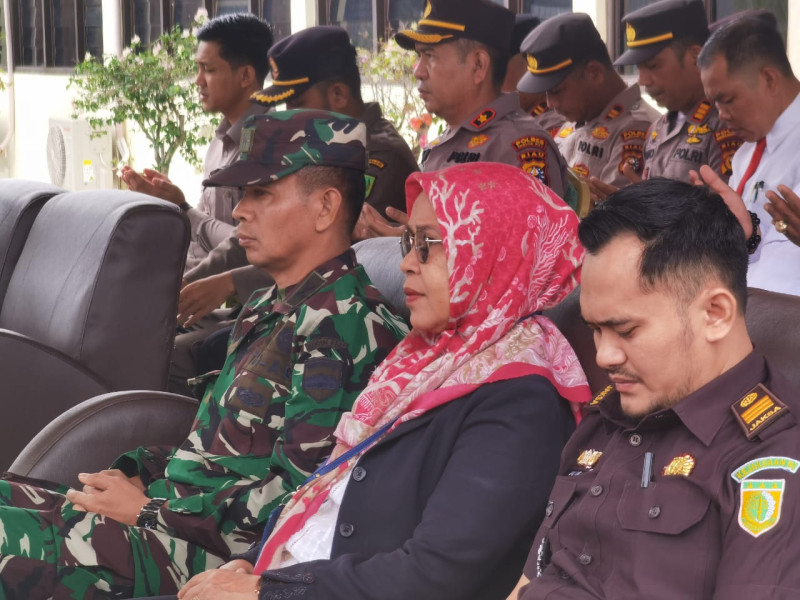 Pasi Ops Mewakili Dandim 0302/Inhu Hadiri Apel Kesiapan Pengamanan Pemilu 2024 Dukung Pelaksanaan Pilkada Serentak