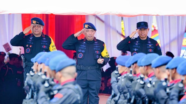 Jenderal Agus Subiyanto Diangkat Jadi Warga Kehormatan Korps Brimob Polri