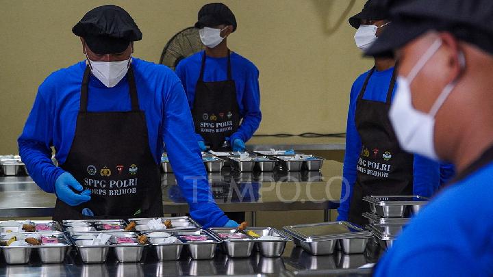 Prabowo Tuding Ada Profesor Terkenal Ejek Proyek MBG