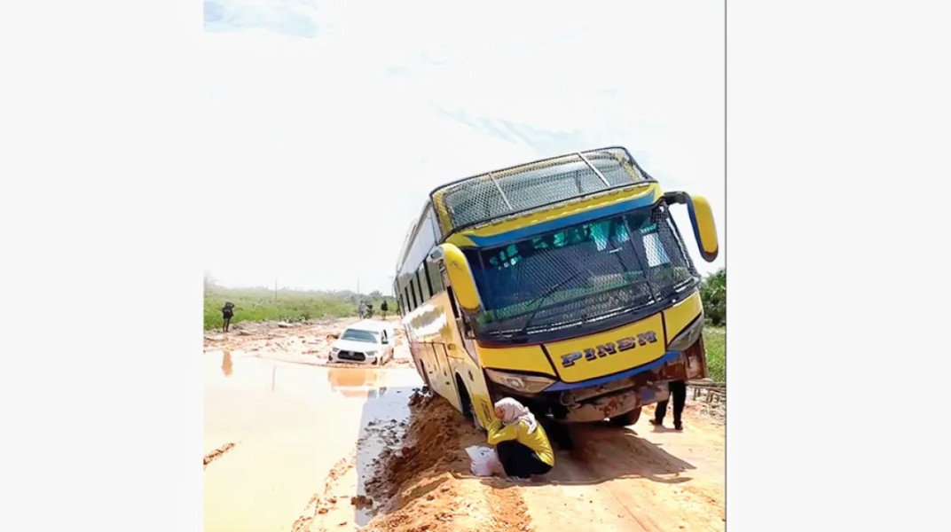 Diguyur Hujan, Jalan Sontang-Duri Kembali Hancur