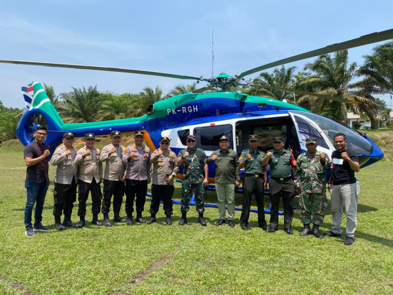 Kapolres Siak dan Forkopimda Laksanakan Patroli Udara Gabungan Antisipasi Karhutla
