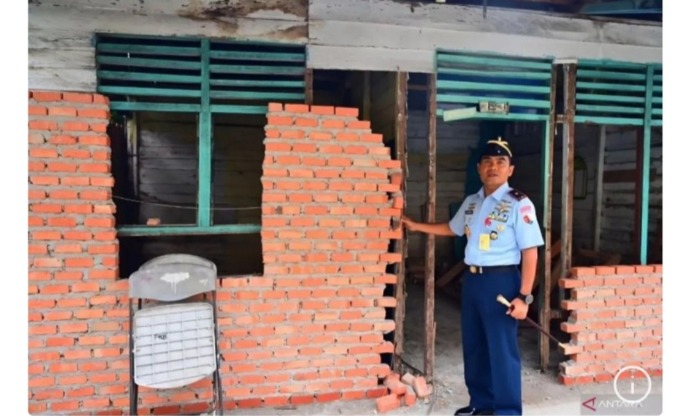 TNI AU bedah rumah tidak layak huni di Pekanbaru