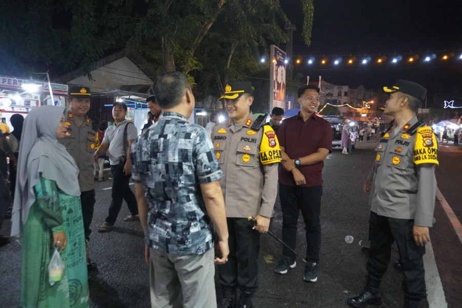 Kapolres Bengkalis AKBP Setyo Bimo Anggoro Pastikan Keamanan Car Free Night Bengkalis Kondusif