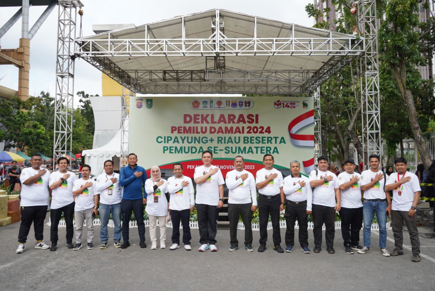 Kapolda Riau Hadiri Deklarasi Pemilu Damai di Area Car Free Day