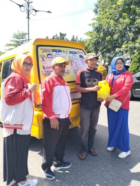 Kembali Berbagi, RJB LIRA Sasar Supir Oplet Rumbai