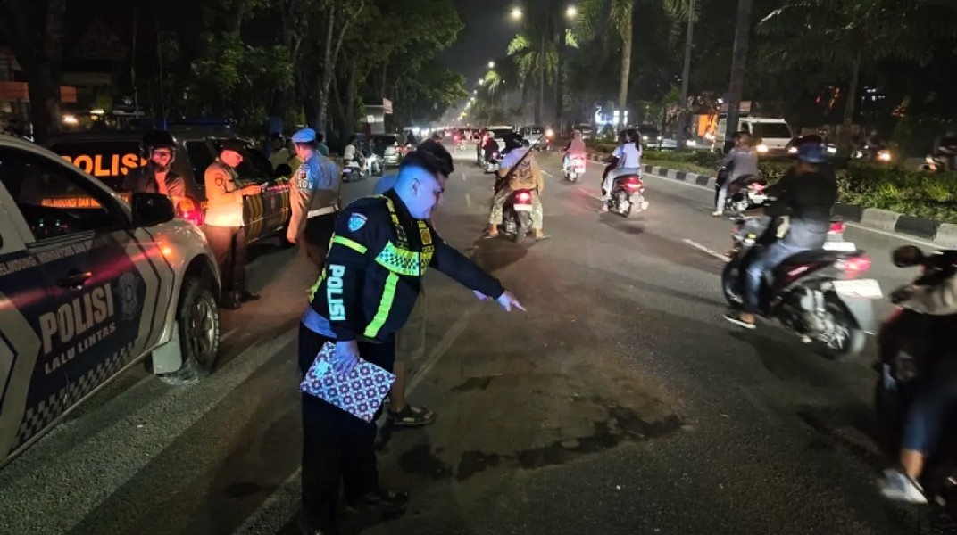 Diduga Nyalip dari Kiri, Pengendara Motor Tewas di Jalan Sudirman Pekanbaru