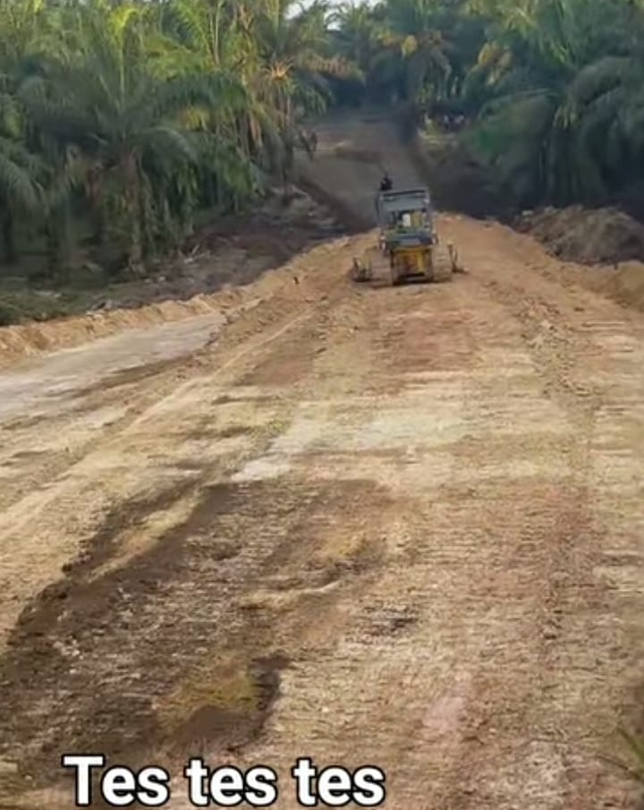 Pembukaan Jalan PT MAN di Desa Bangun Jaya Diduga Gunakan Material Galian C Ilegal