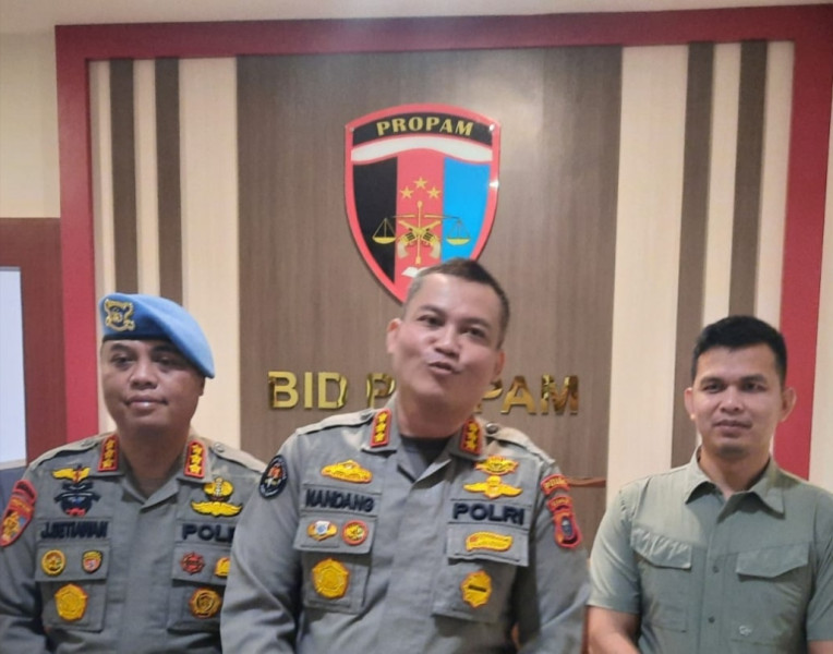 Kapolda Riau Bertindak Tegas : Kompol P Bersama 7 Anggota Brimob Dipatsus
