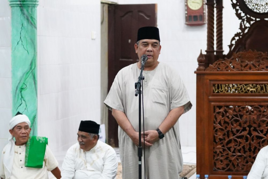 Kecewa Anggaran Bantuan ke Masjid Dipotong Gubri, Wagubri Batalkan Safari Ramadan