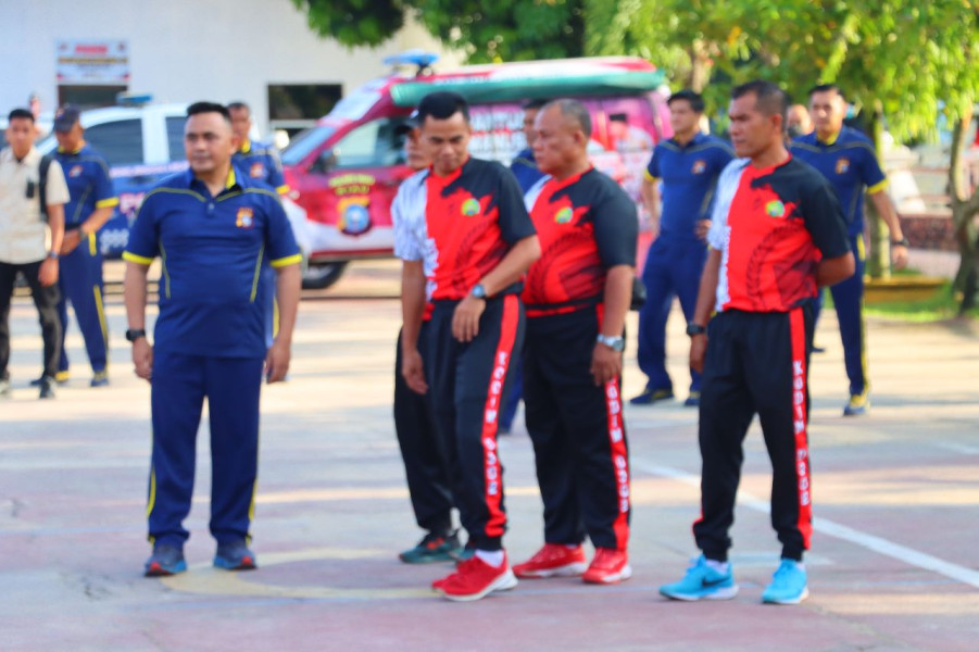 Jelang Hari Bhayangkara, Polres Inhu dan Kodim 0302 Inhu Olahraga Bersama