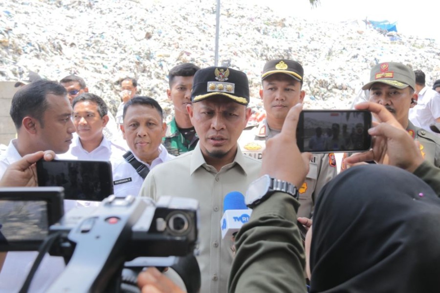 Lapor Sampah di Pekanbaru Dapat Voucher Belanja!