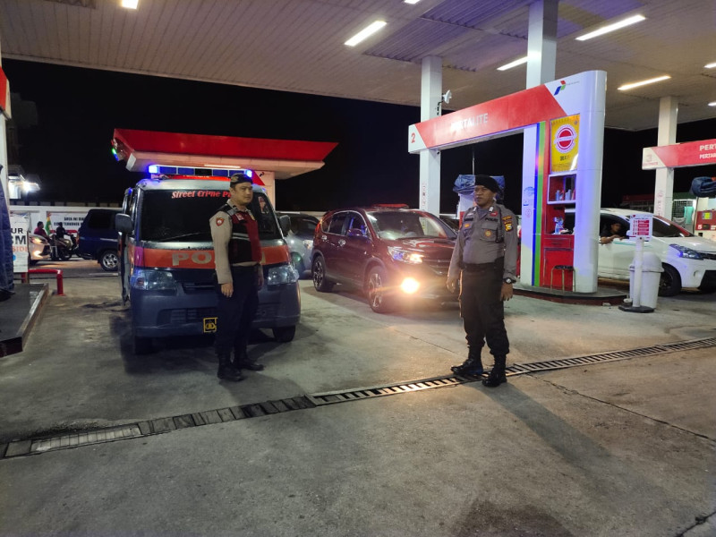 Tingkatkan Keaamanan Menjelang Pemilu 2024 Polsek Koto Gasip  Polres Siak Rutin Lakukan Patroli Blue light