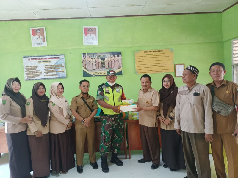 Serka Sakimin Ajak Warga Binaanya Gunakan Masker Ingat Kabur Asap