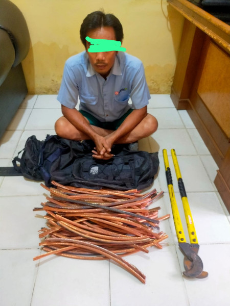 Tim Opsnal Polsek Tualang Bersama Security PT.IKPP Berhasil  Menangkap Pelaku Pencurian Cable Grounding/Arde
