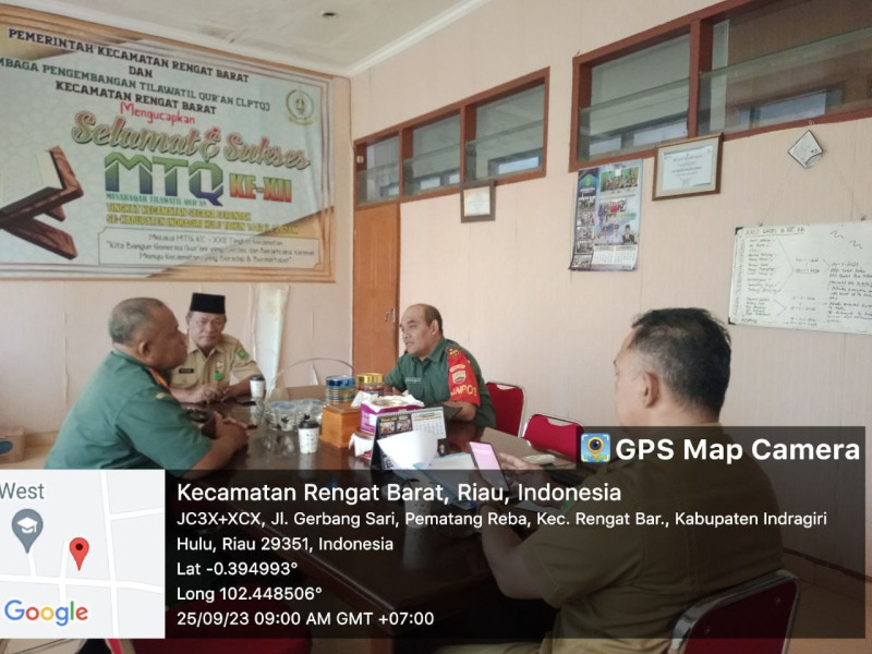 Jalin Keakraban Unsur Upika Rengat Barat, Danramil 01/Rengat Silaturahmi Dengan Camat Rengat Barat