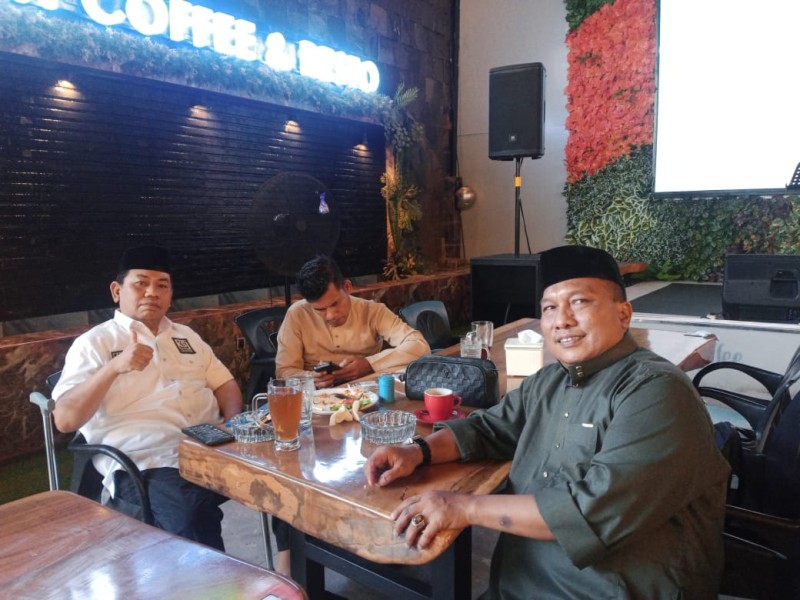 Ketua Separoh, Konten Kreator Belawan Silaturahmi dengan Ketua Umum KSJ: Bahas Agenda Sosial dan Studio Podcast Medan Utara