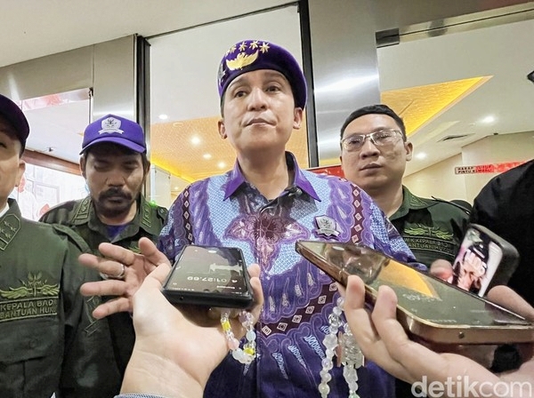 Sumpah Advokat Dibekukan, Firdaus Oiwobo Gugat UU ke MK