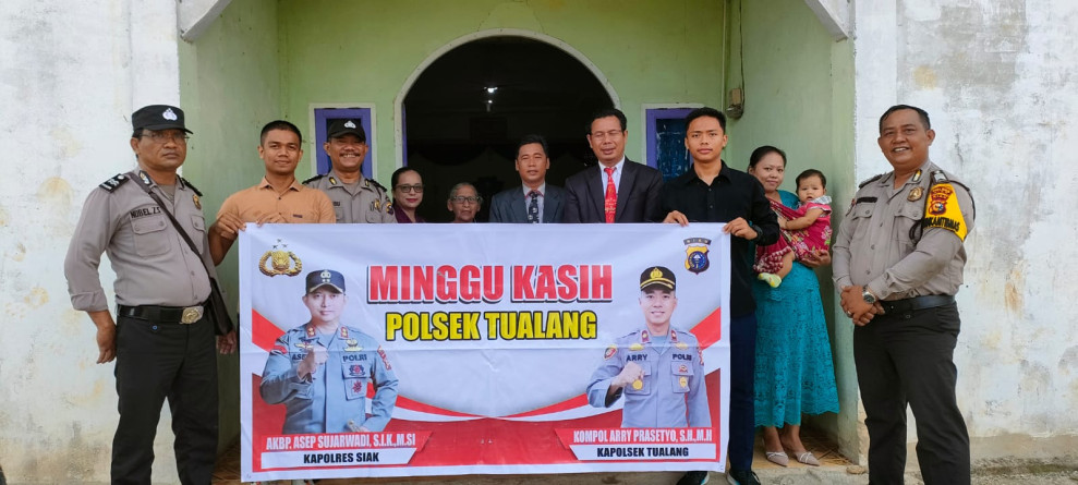 Kali ini, Minggu Kasih Polsek Tualang  Bersama Jemaat Gereja HKI BUNUT RESORT Perawang mendengarkan Keluhannya